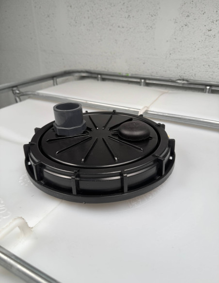 Couvercle diamètre 220 mm avec prise PVC droite 40/50 et évent