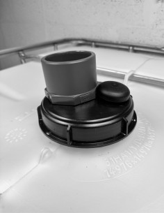 Couvercle diamètre 150 mm avec prise PVC droite 75/90 et évent 2