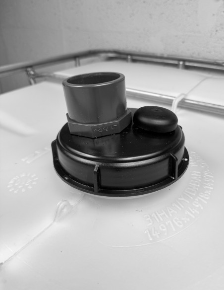 Couvercle diamètre 150 mm avec prise PVC droite 63/75 et évent