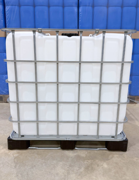 Arrière de la Cuve IBC 1000 litres blanche RECO avec palette PE